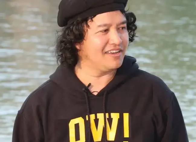 5 Penulis Novel Indonesia Terpopuler dan Deretan Karyanya